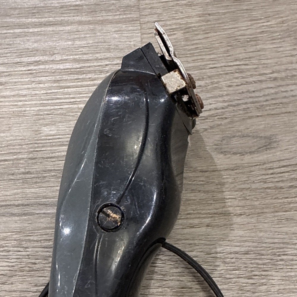 Body V electric hair clippers | Needs New Blade, Blades Are Rusty - Picture 5 of 7
